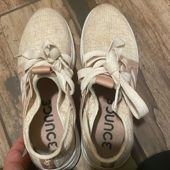 Women Edge lux tennis shoes - Picture 8 of 10